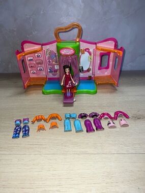 Polly Pocket 2004 Quik Clik Fashion Boutique Playset